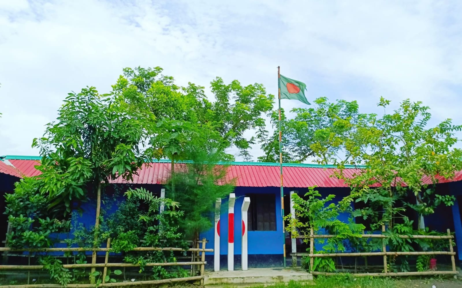 Institute Photo